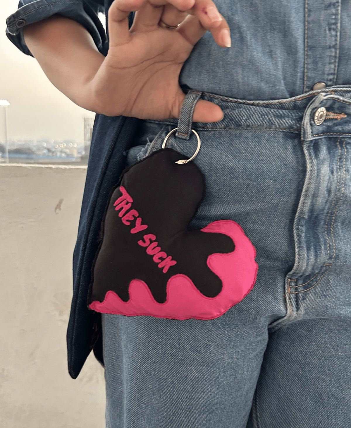 SUCKER PUFFY- THEY SUCK - image 1