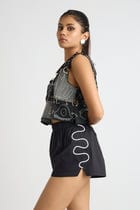 BROKEN BLACK VEST view 4