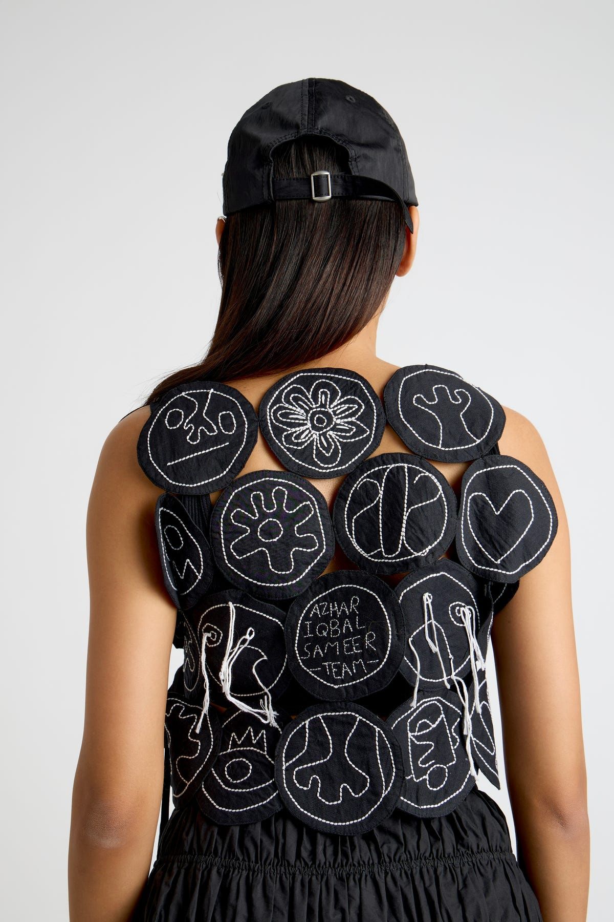 BLACK HOLE TIE-UP VEST - image 2