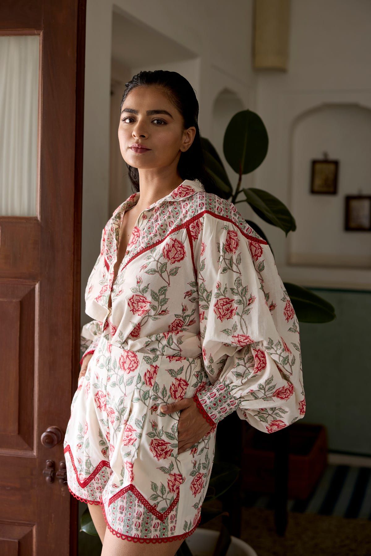Isabella - image 1