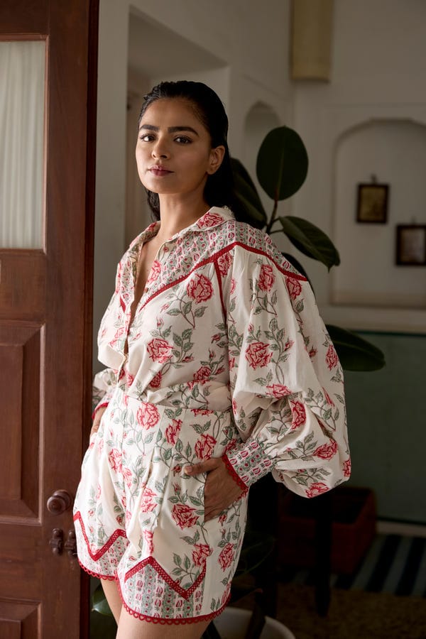 Sher Bache — Isabella