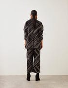 OLLIE JACKET - BLACK view 4