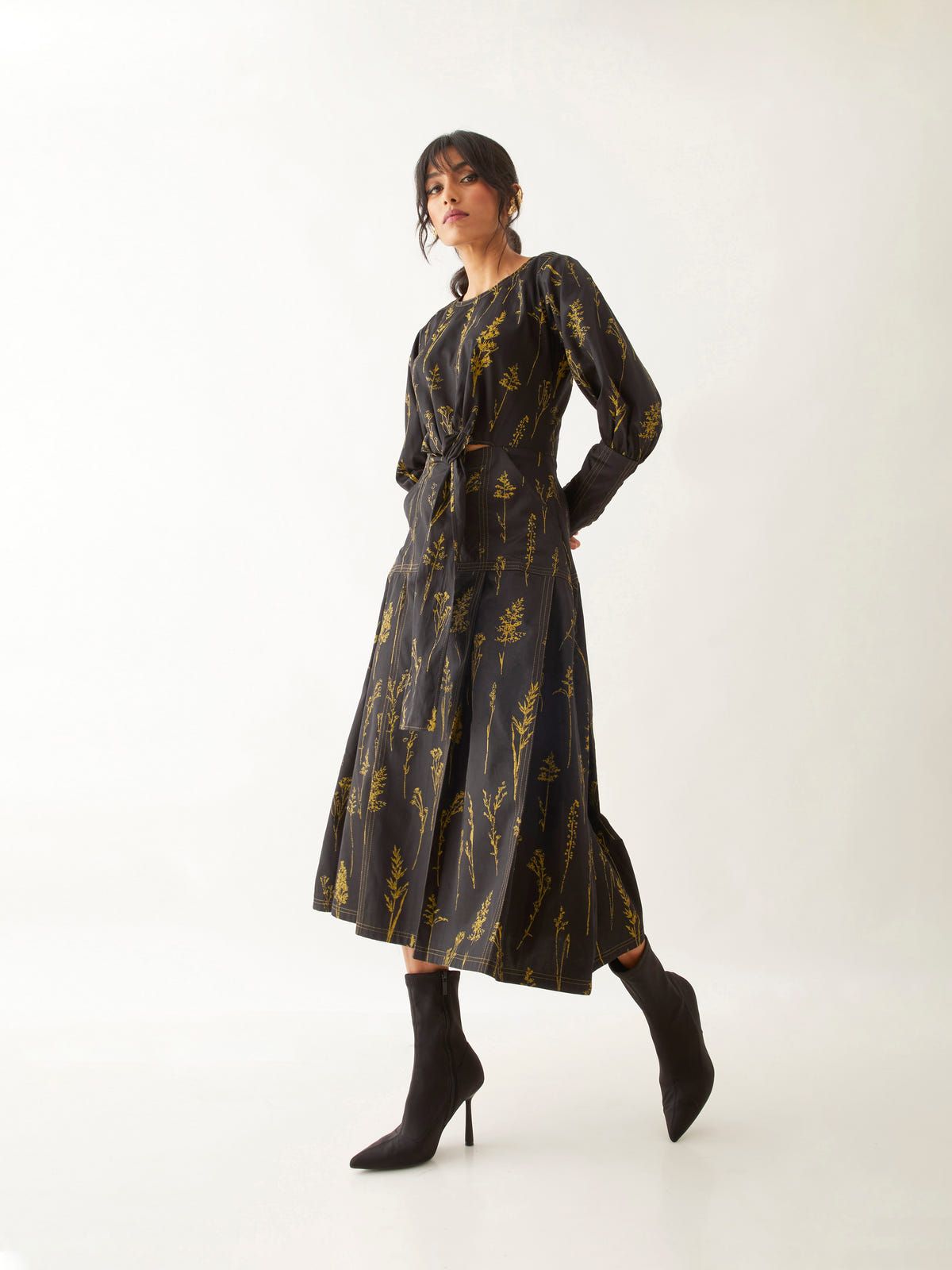 LANA DRESS - BLACK - image 2