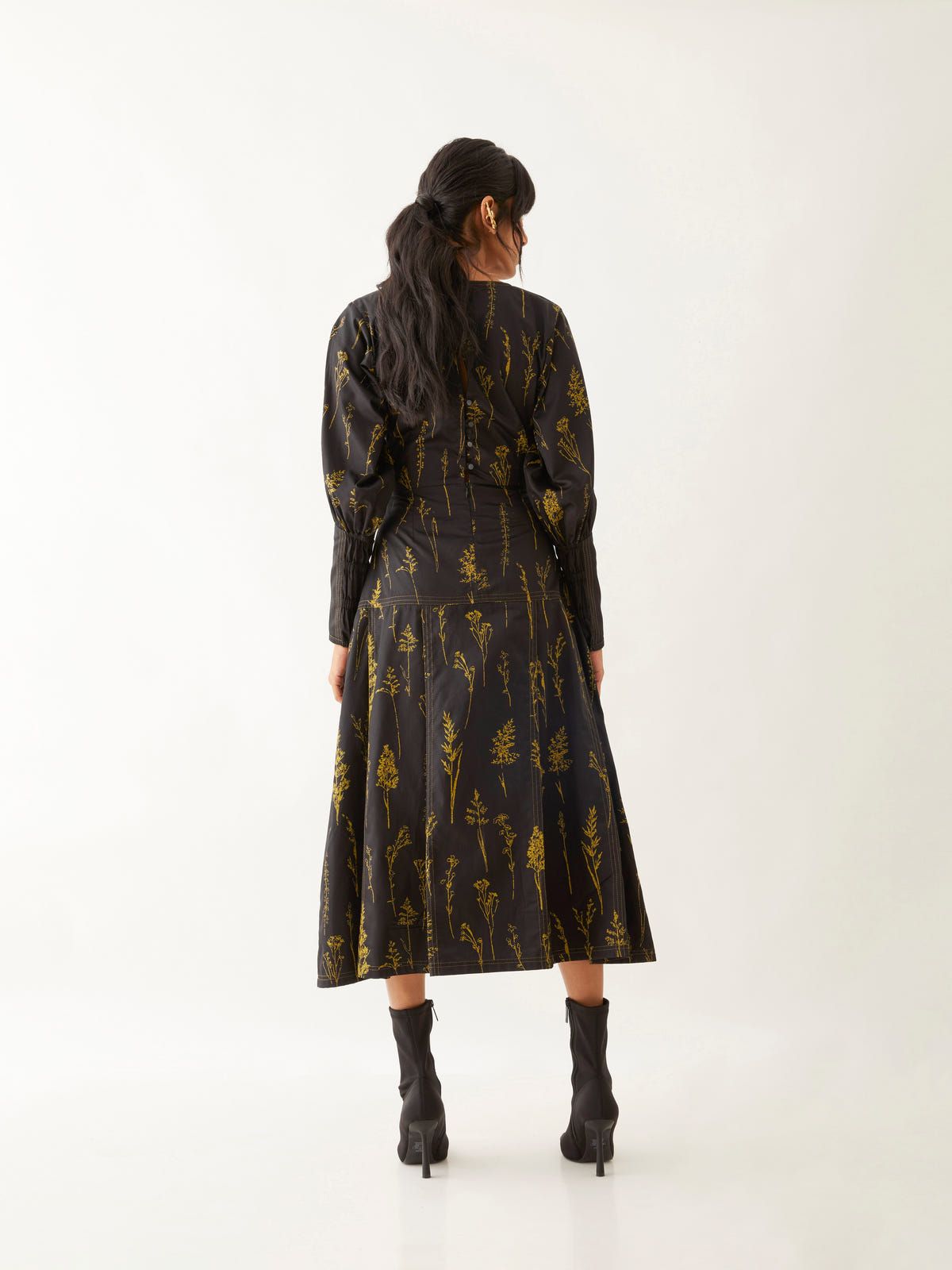 LANA DRESS - BLACK - image 3