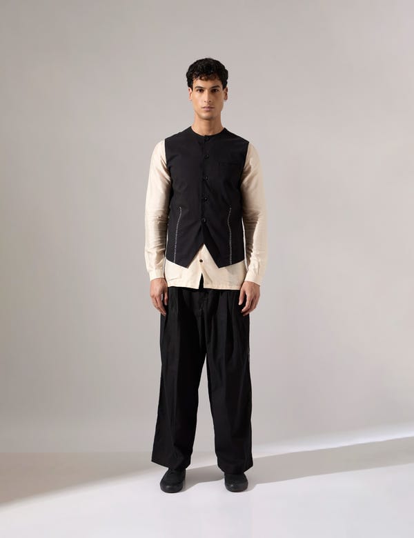 SON OF A NOBLE - SNOB — Dane Hand Embroidered Bandi - Black