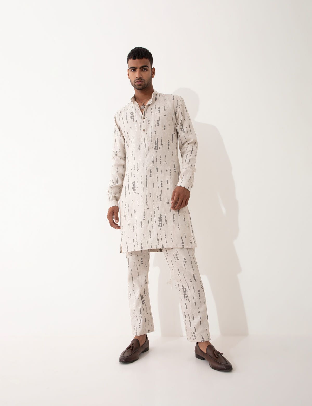 ZANDER BLOT KURTA SET- IVORY - image 5