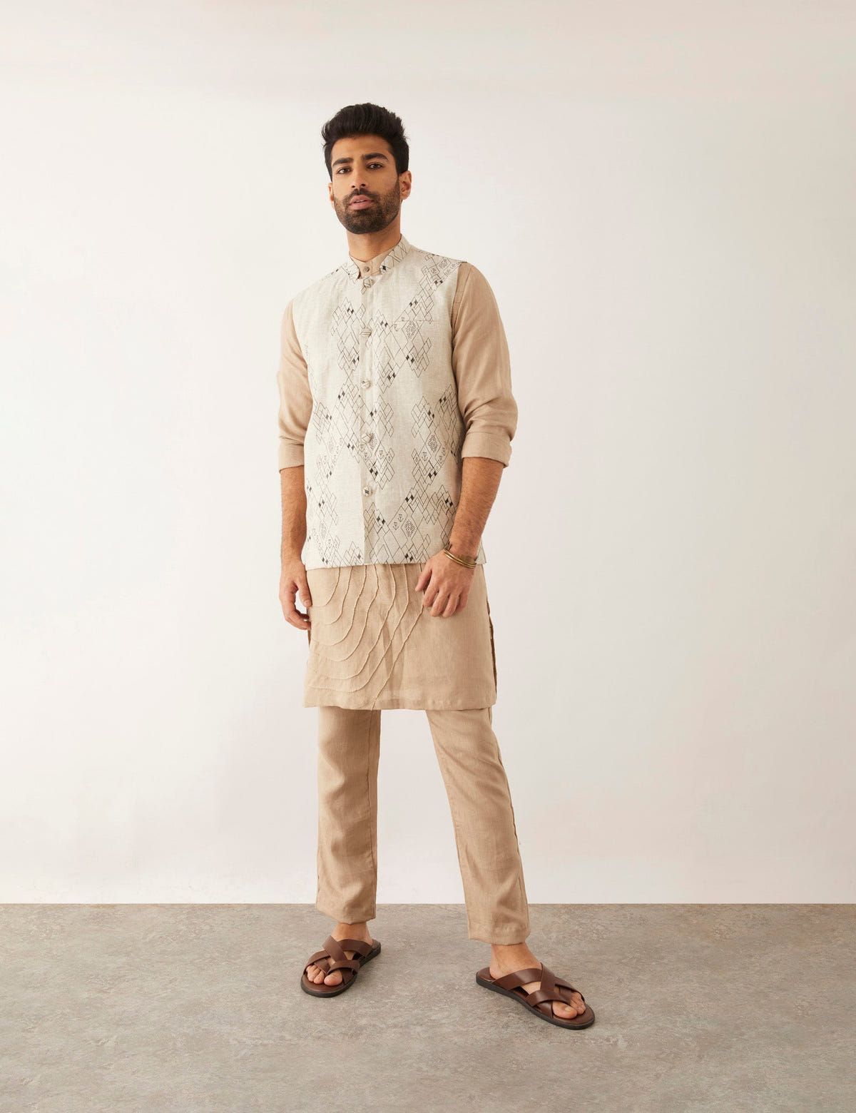 VILLAGE BANDI LOOK- IVORY - image 1
