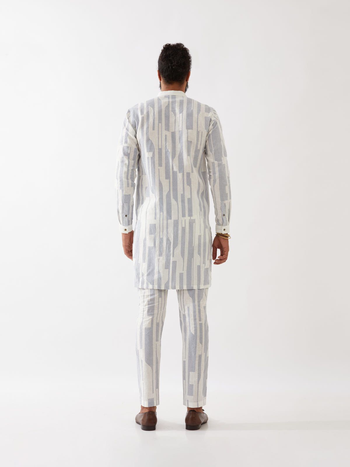 VINCENT SPACES KURTA SET - WHITE - image 4