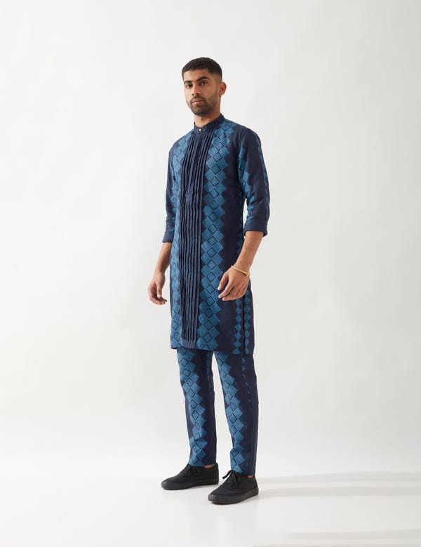 SON OF A NOBLE - SNOB — ZAKE BARBED KURTA SET - NAVY