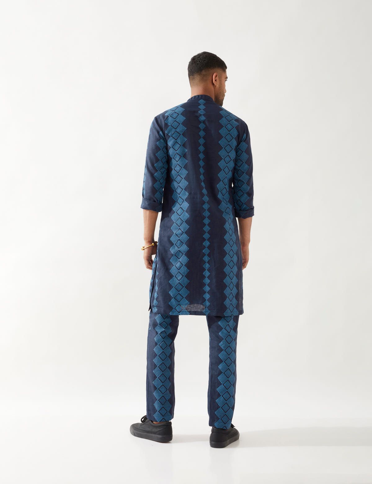 ZAKE BARBED KURTA SET - NAVY - image 3