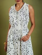 KAMA DRESS - OFF WHITE view 5