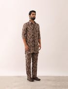 LAKSH STENCIL SHIRT- STONE view 3