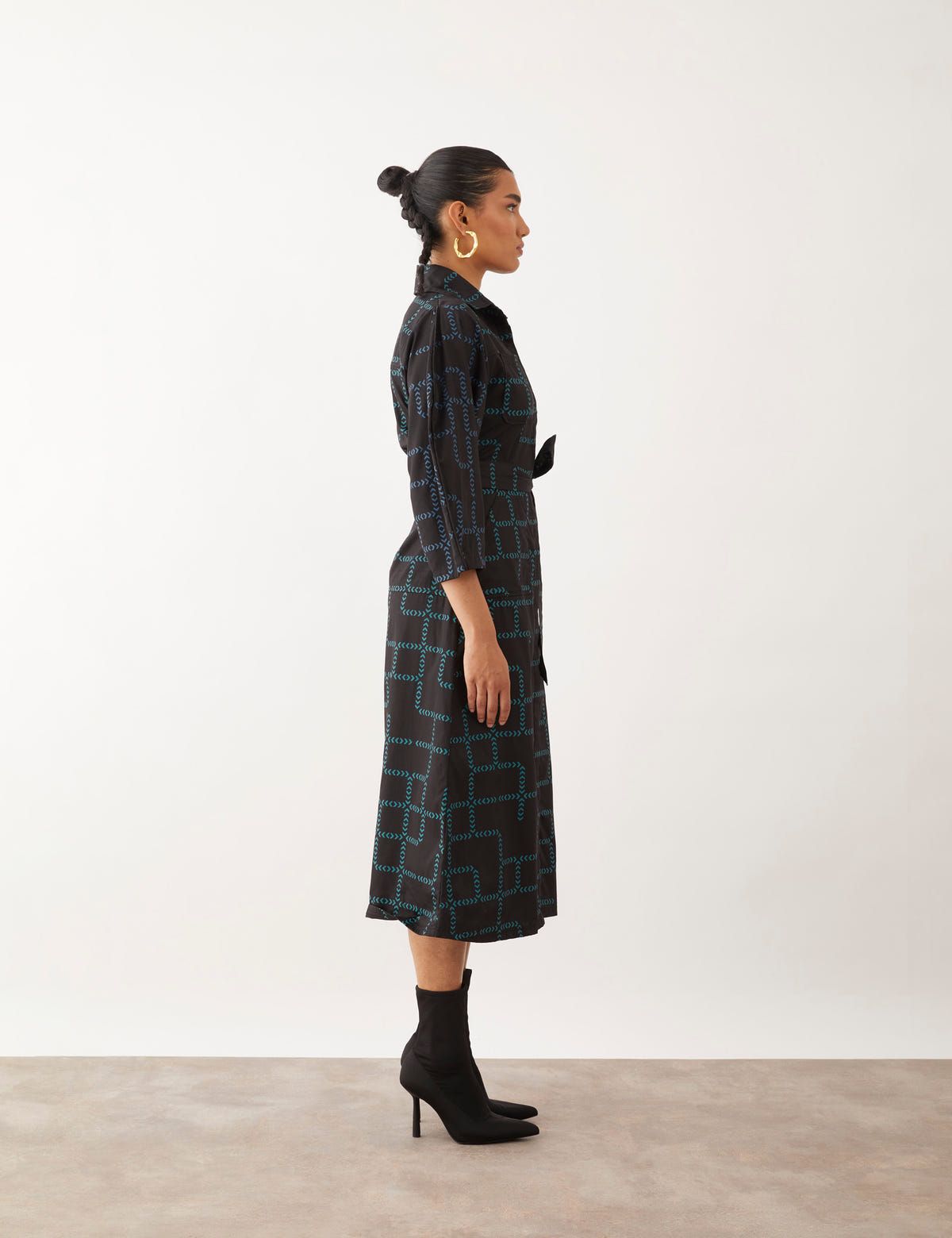 SUKI DRESS - BLACK - image 3