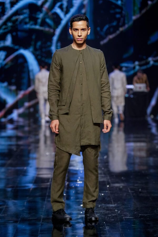 SON OF A NOBLE - SNOB — MORSA - LOOK
