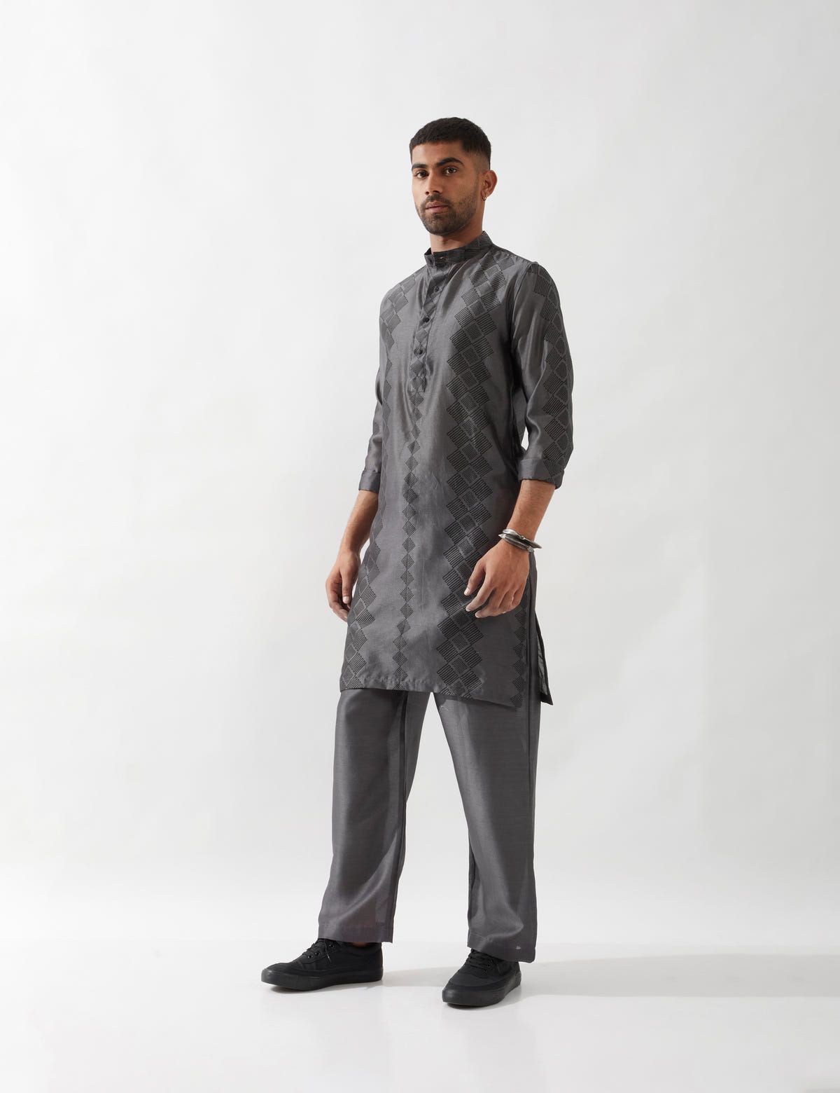 ZED BARBED KURTA SET - GREY - image 3