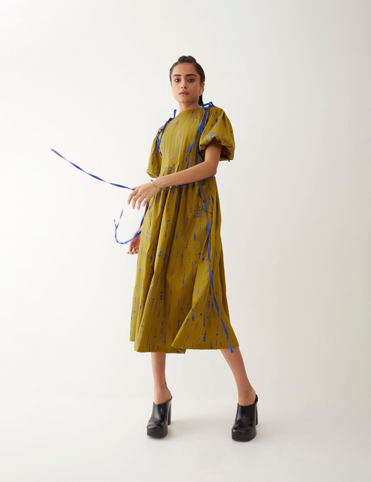SIRA DRESS - GOLD - image 3