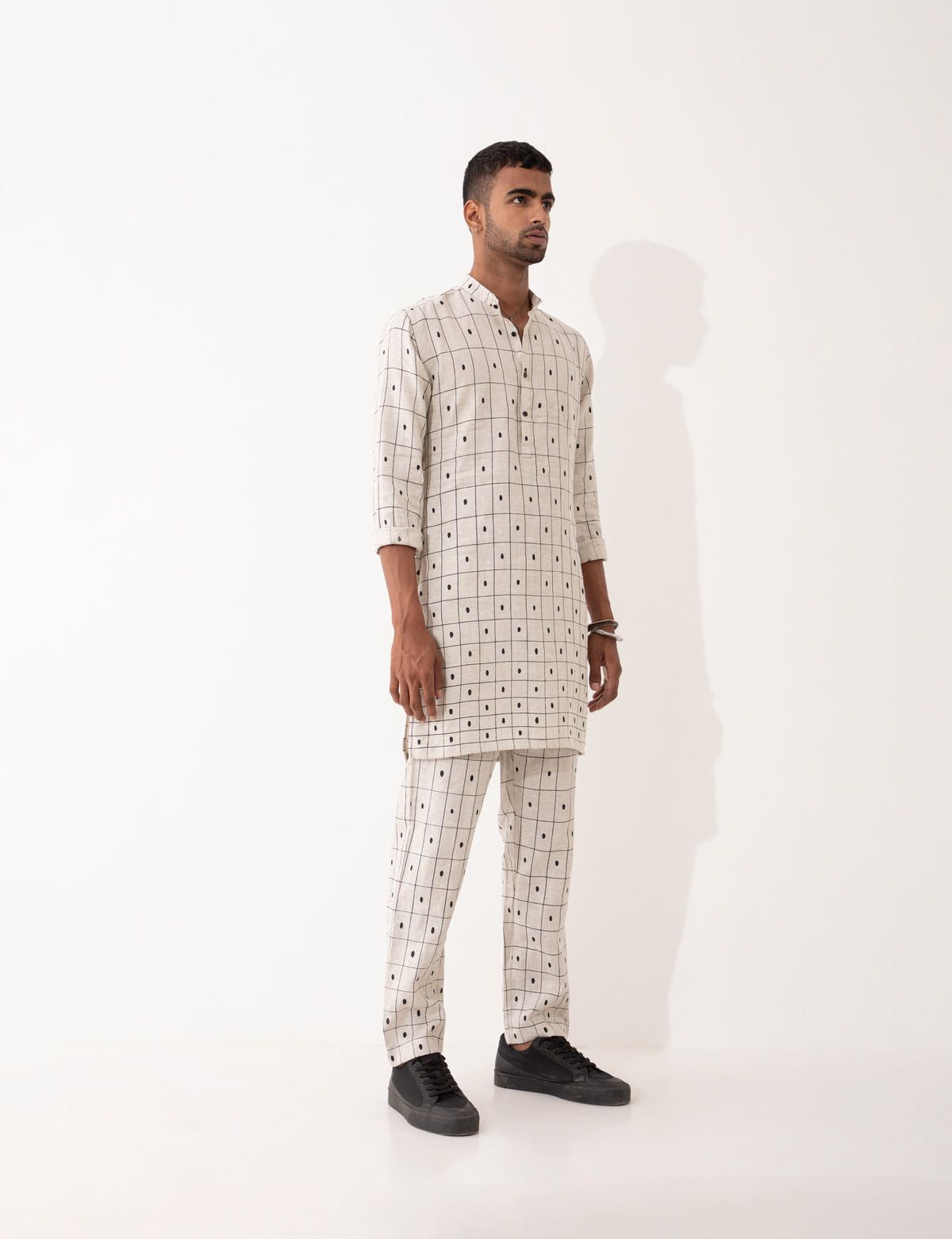 ZANDER CHECKER KURTA SET- IVORY - image 4