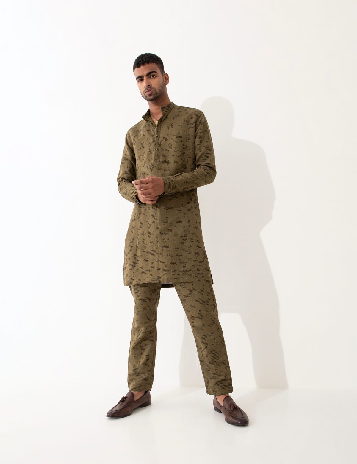 TORY VOID KURTA - BROWN - image 6