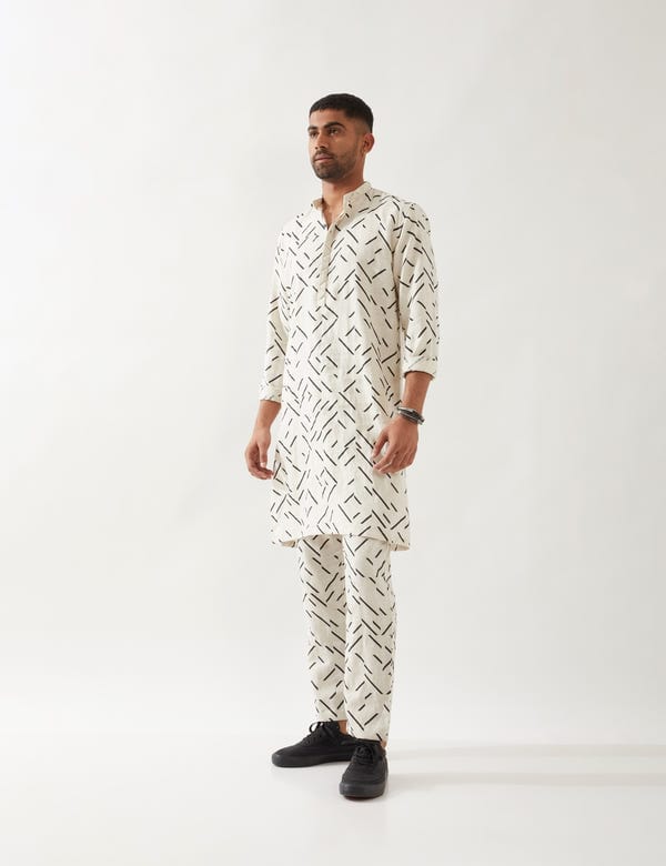 SON OF A NOBLE - SNOB — AIDEN PATHWAY KURTA SET - IVORY