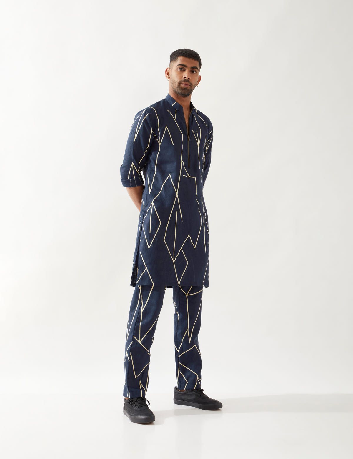 RORY METAL KURTA SET - NAVY - image 4