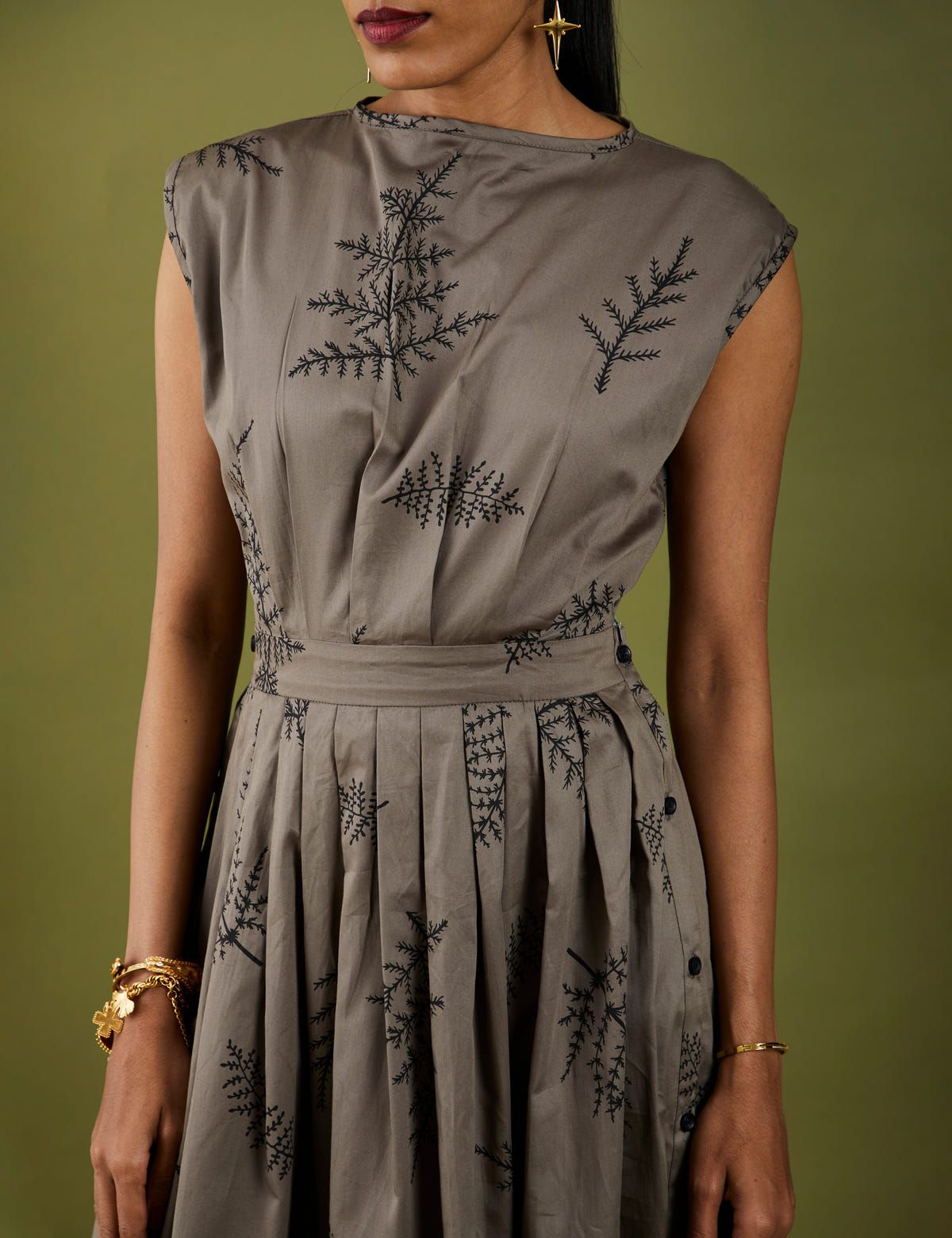 GOLD DRESS - ASH GREY - image 5