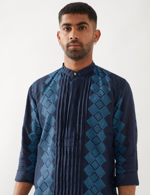 SON OF A NOBLE - SNOB — ZAKE BARBED KURTA - NAVY