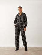 KIKI SET - BLACK view 2