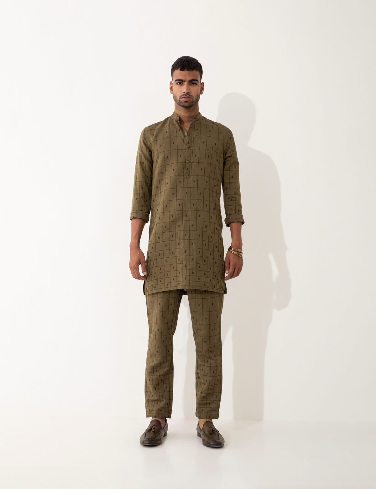ZANDER CHECKER KURTA - BROWN - image 7