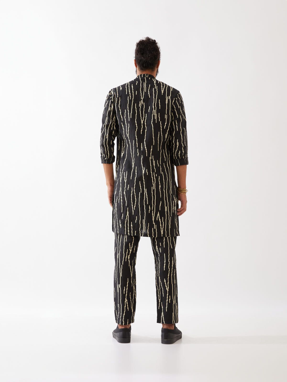 LUIS RAIN KURTA  - BLACK - image 7