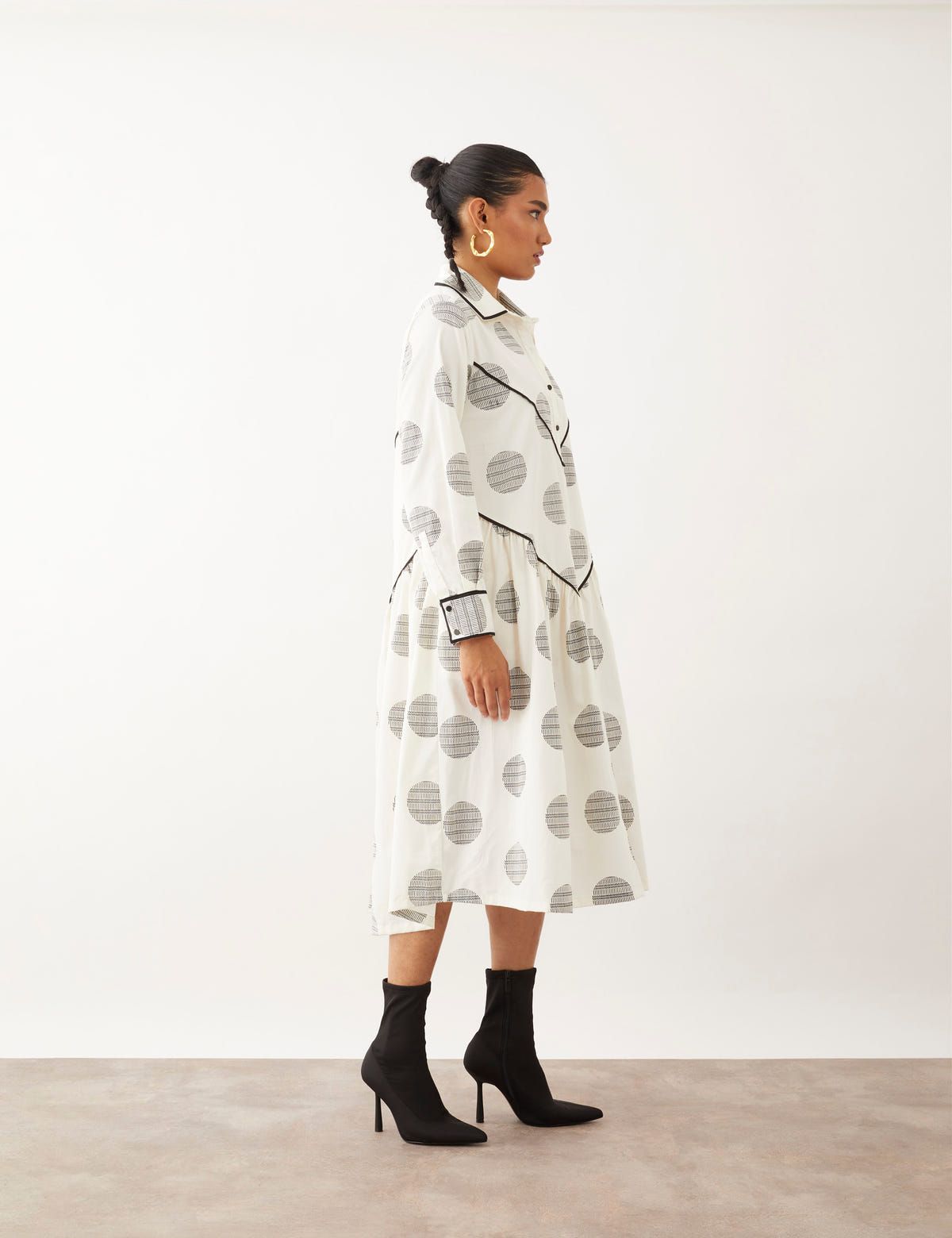 NESSA DRESS - OFF WHITE - image 3