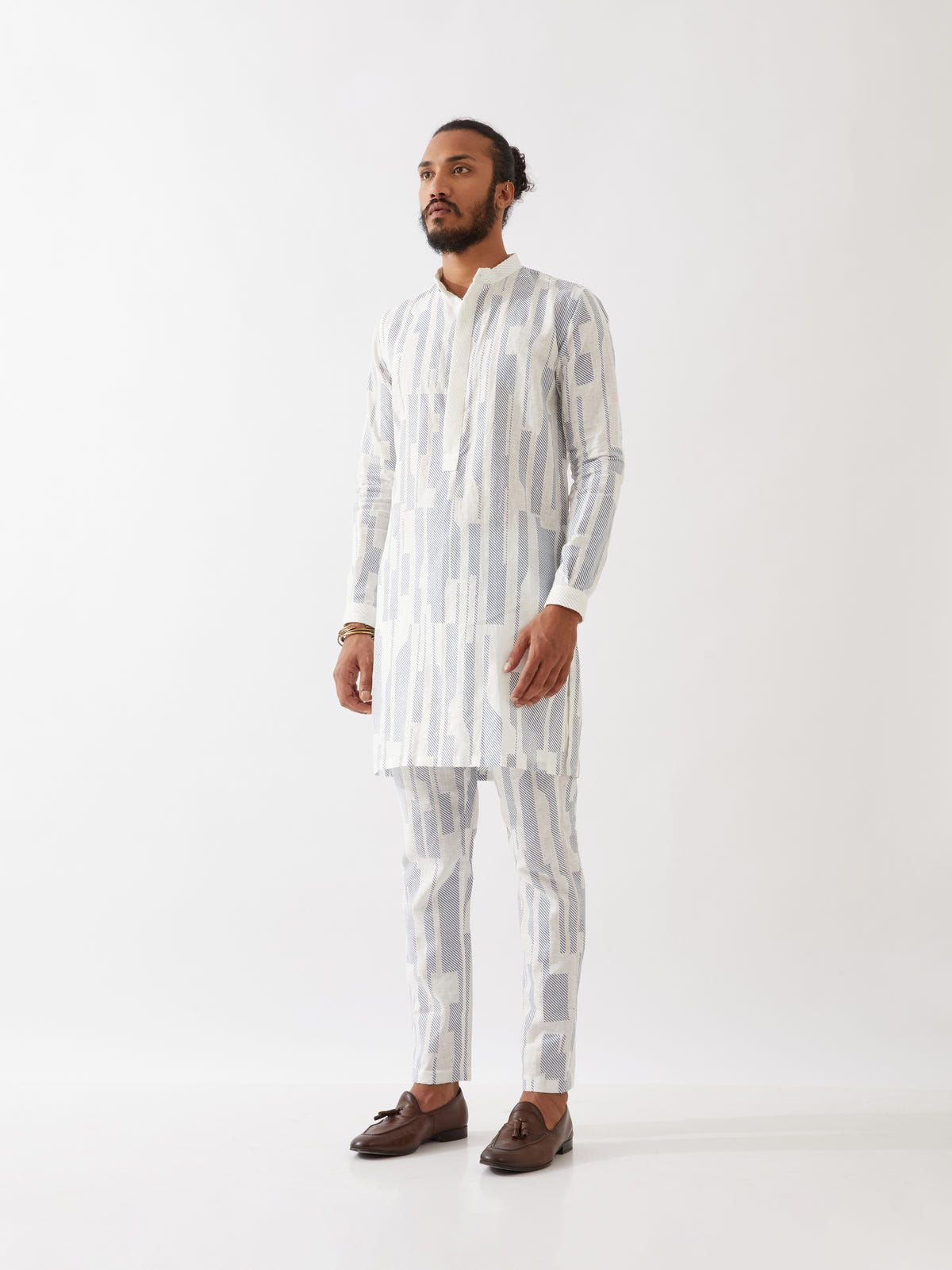 VINCENT SPACES KURTA - WHITE - image 3