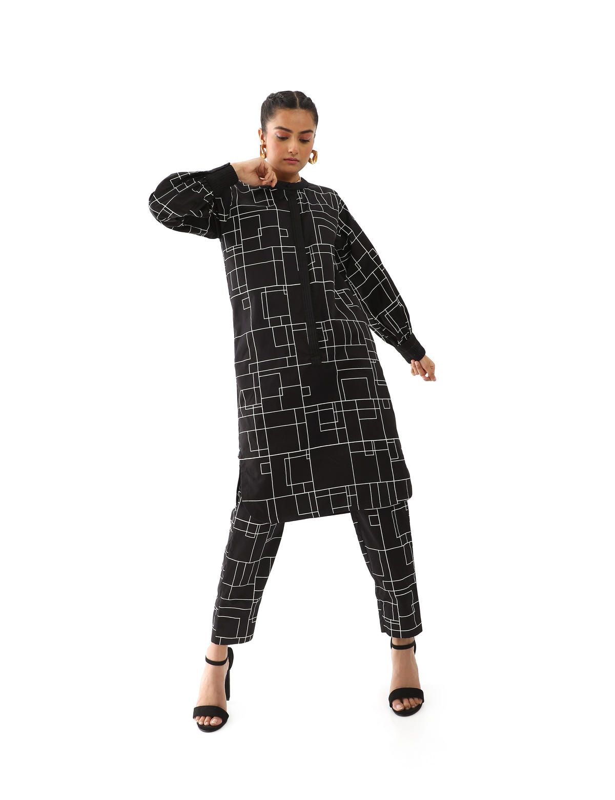 KAYLEE SET - BLACK - image 4