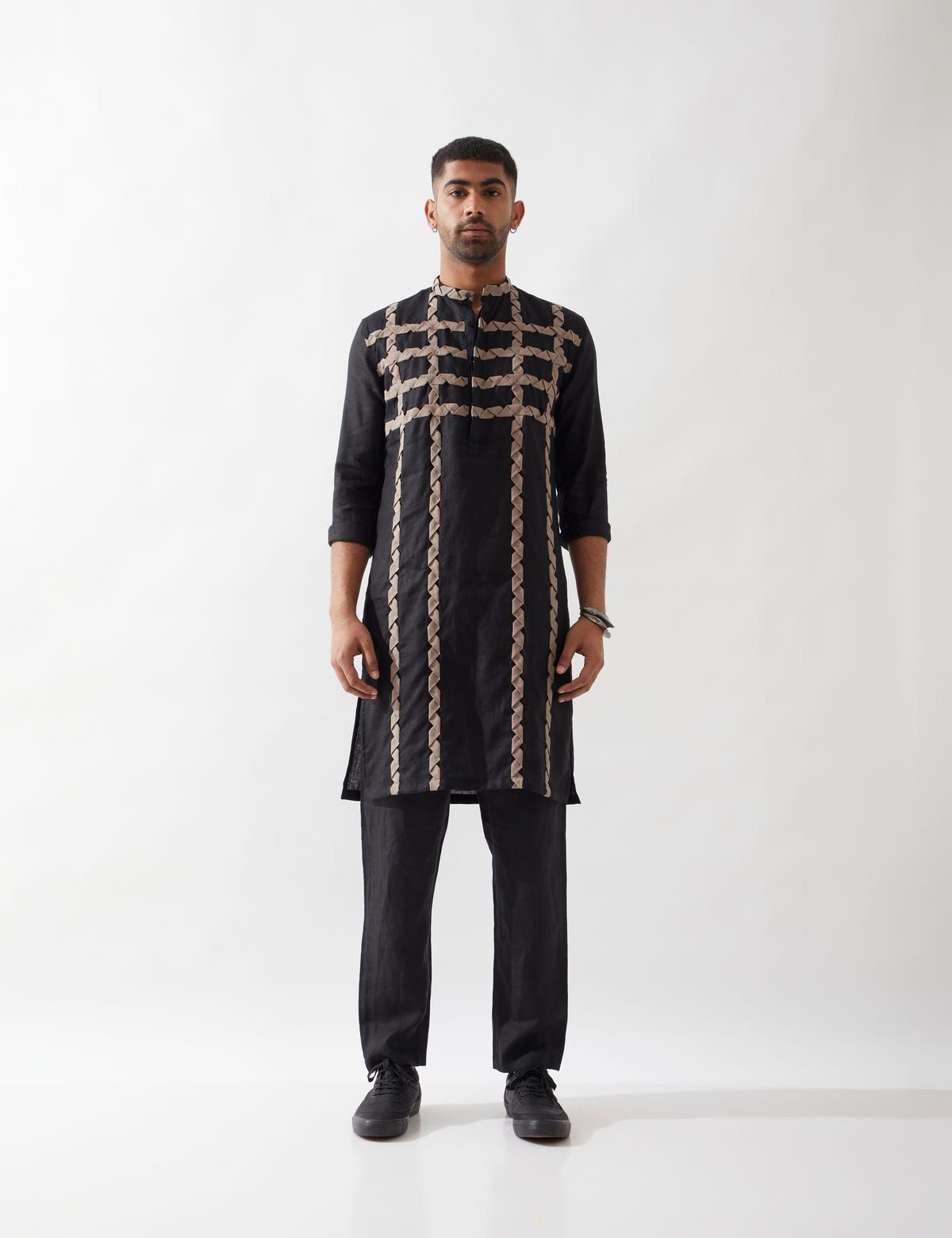 LLOYD KURTA - BLACK - image 5