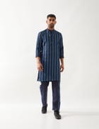 BLAKE CATKIN KURTA SET - NAVY view 2