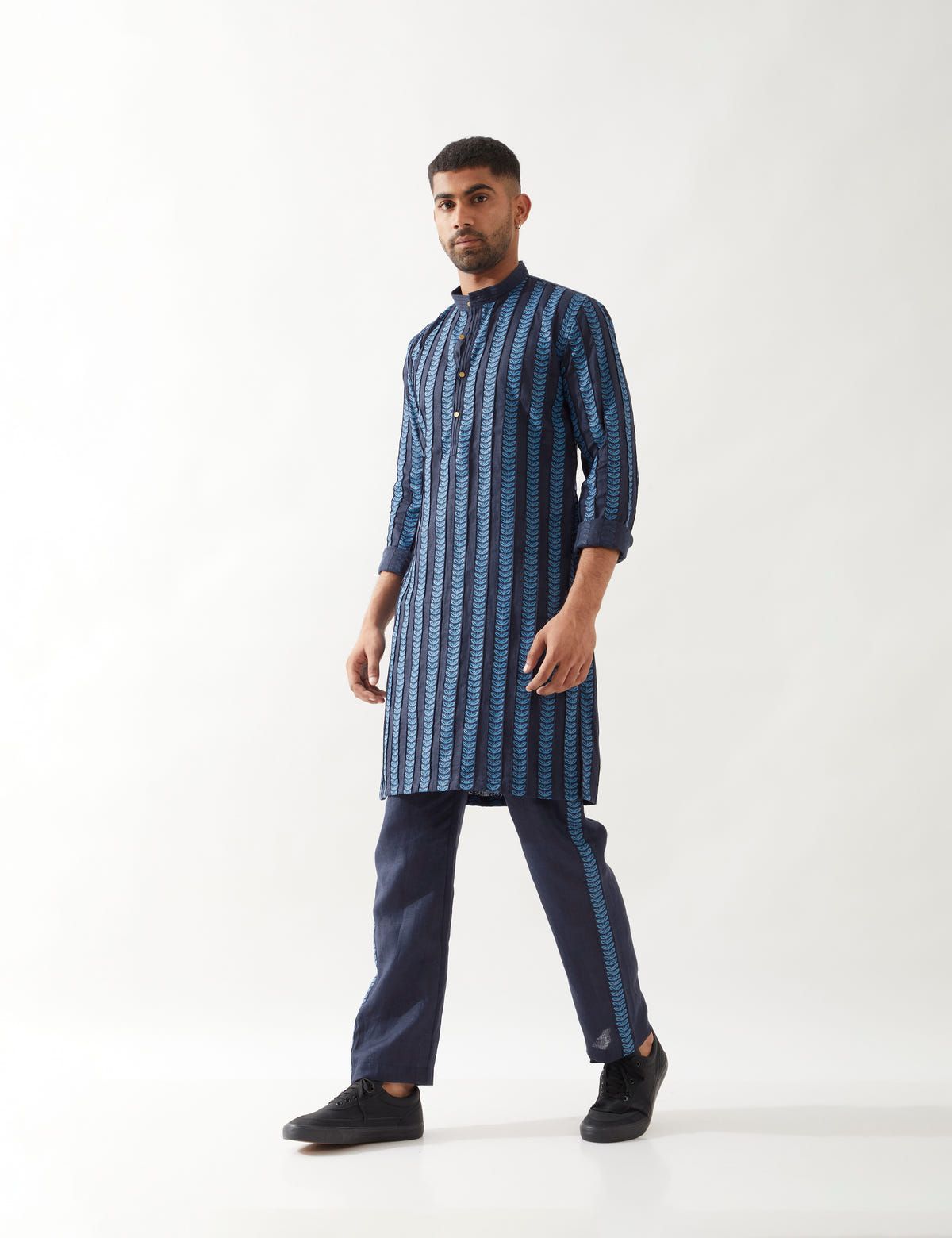 BLAKE CATKIN KURTA SET - NAVY - image 3