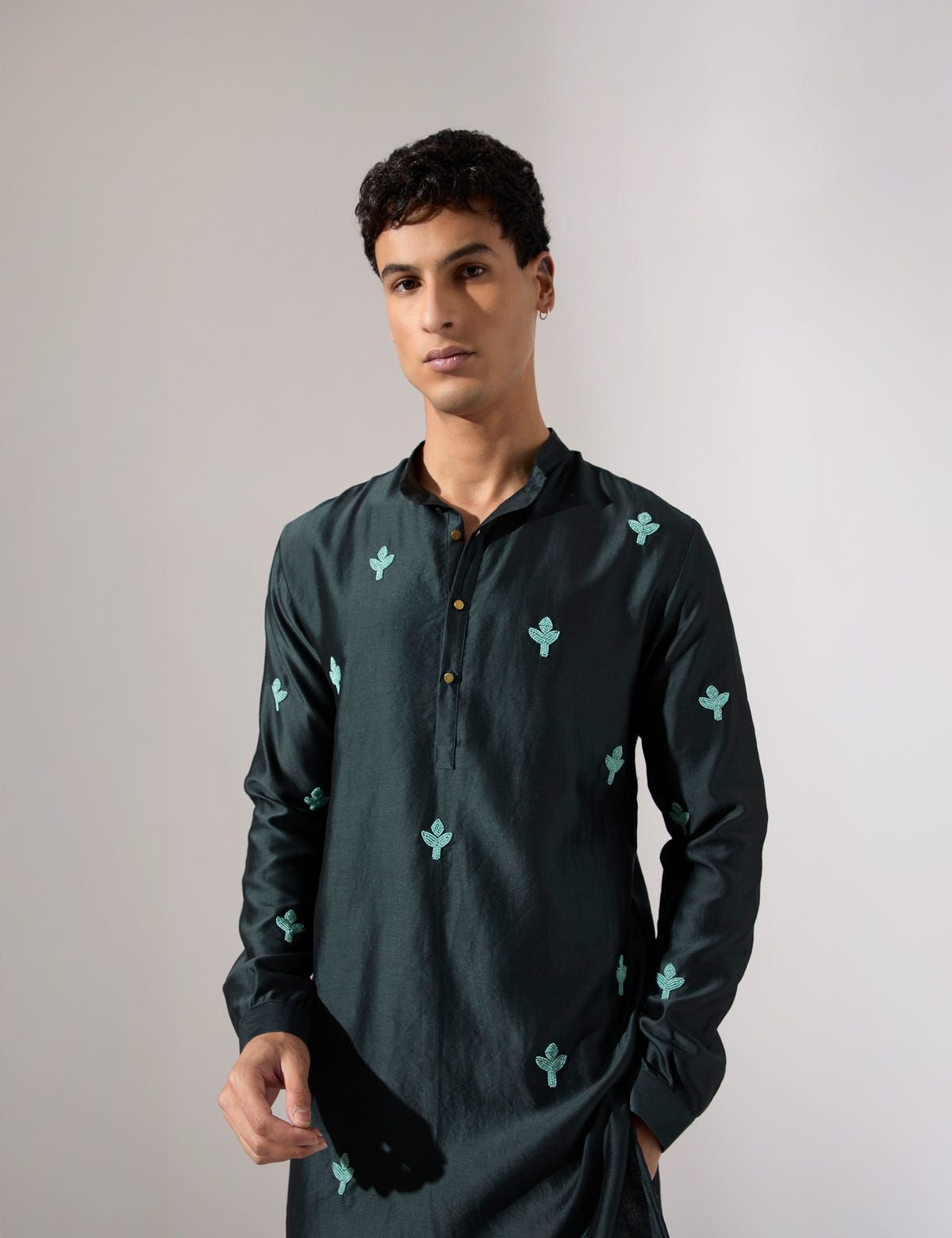 Jamie Hand Embroidered Kurta Set - Forest - image 1