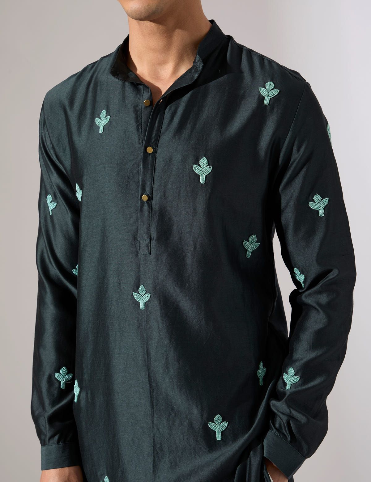 Jamie Hand Embroidered Kurta Set - Forest - image 5