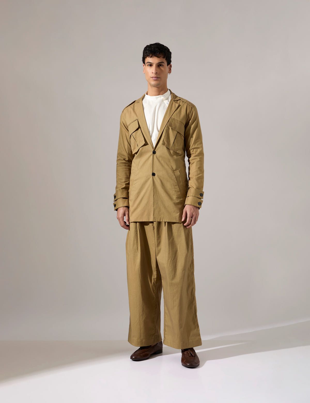 Archie Look - Khaki - image 1