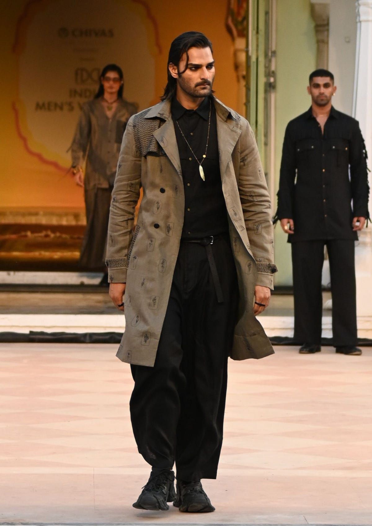 ZENO LOOK - BLACK - image 2