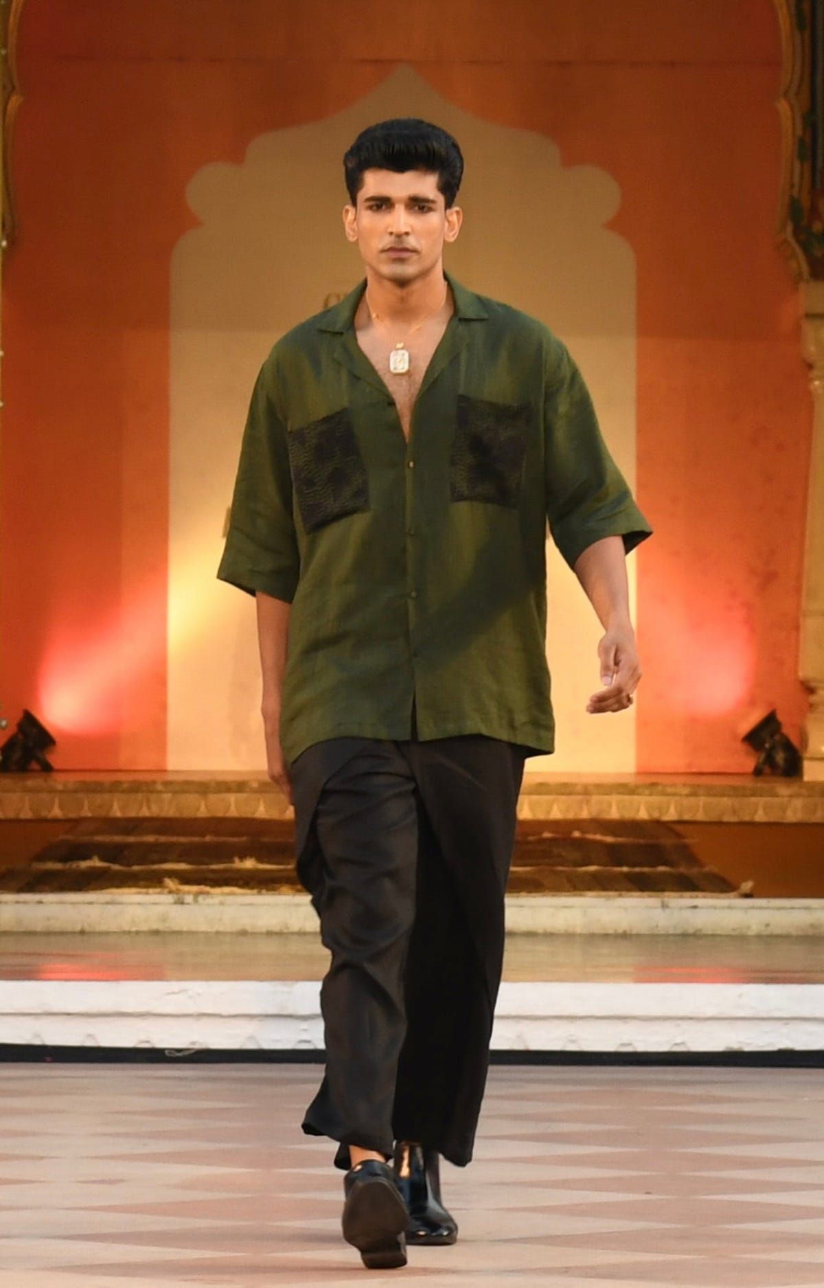 HAWK - OLIVE GREEN - image 1