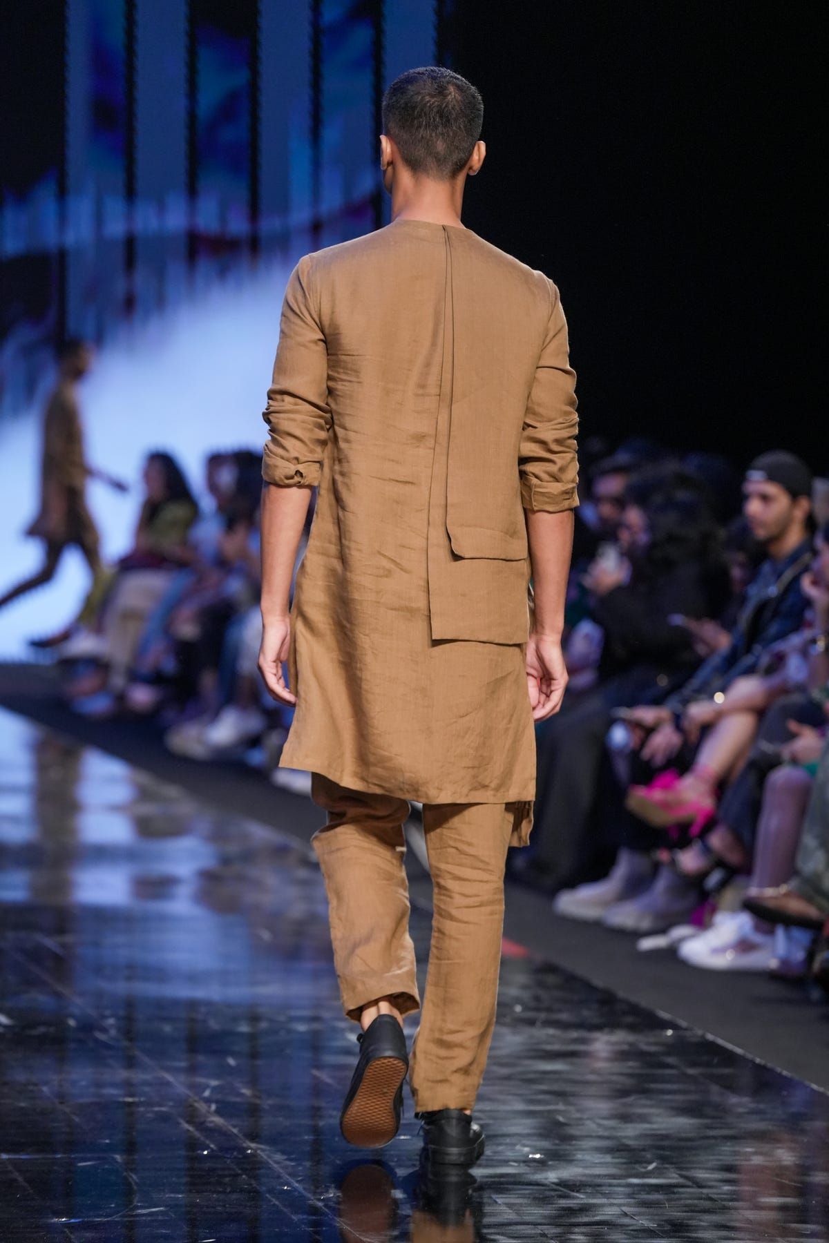 DUMKA - LOOK - image 2