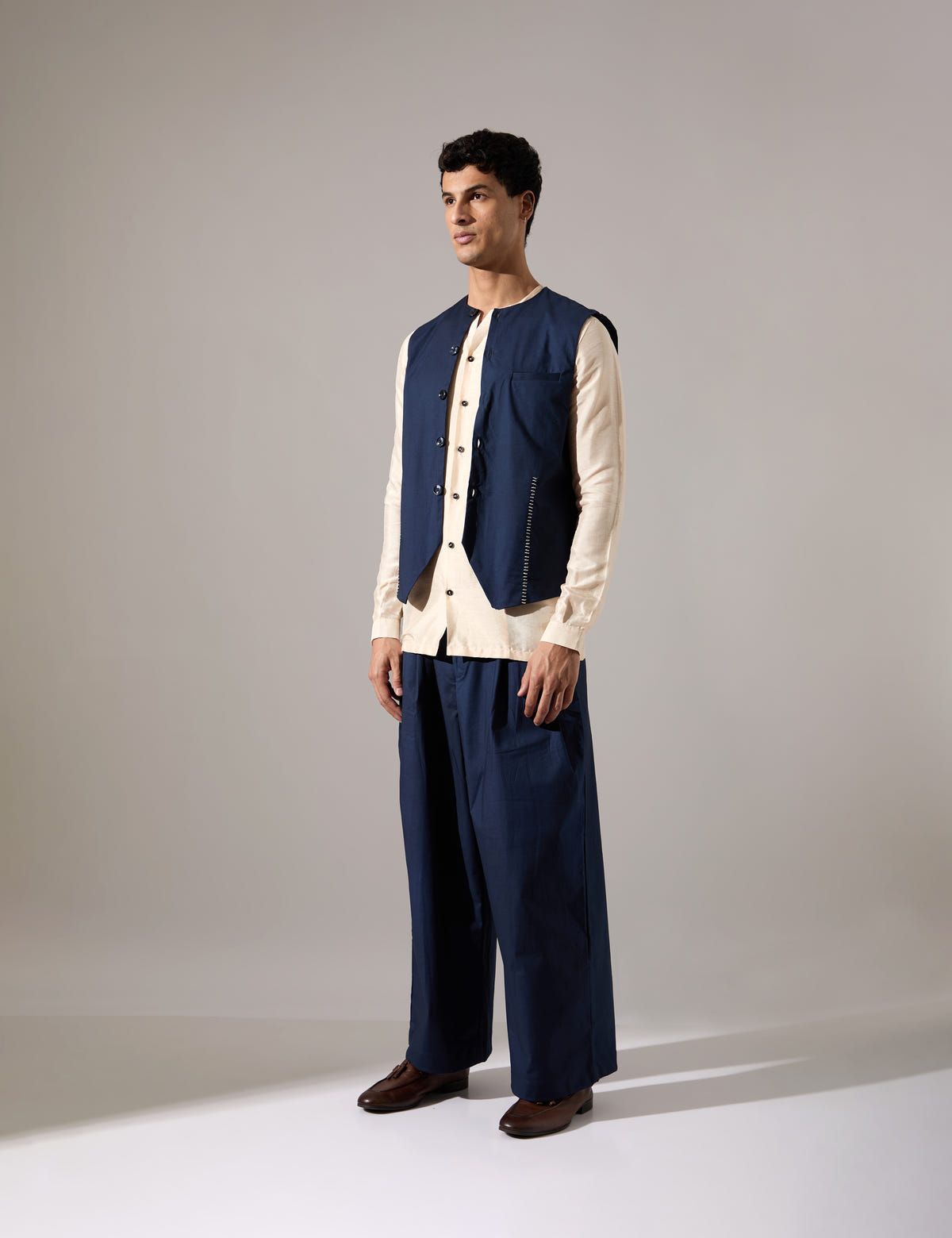 Dean Look - Navy - image 3