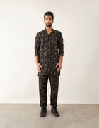 OLFA - GRID FLORAL - KURTA - BLACK view 2