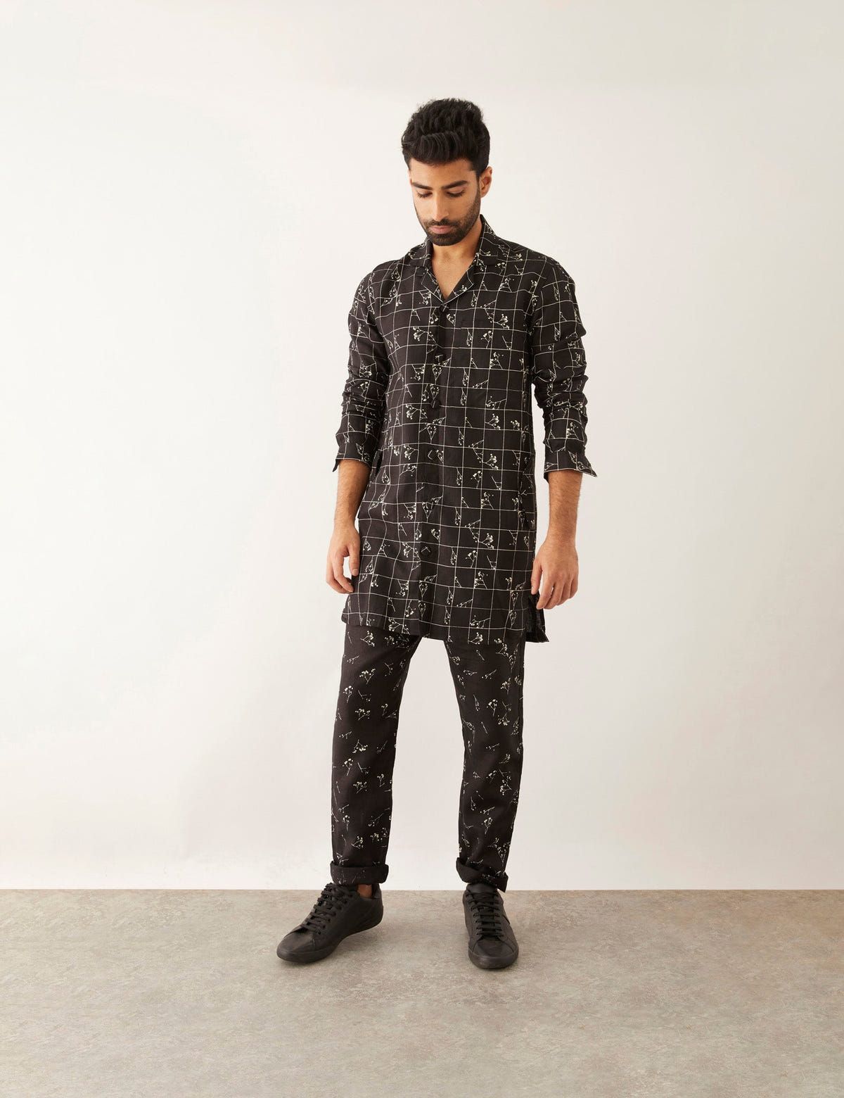 OLFA - GRID FLORAL - KURTA - BLACK - image 3