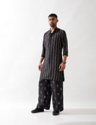 IRVIN VINE KURTA SET - BLACK view 2