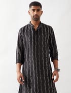 IRVIN VINE KURTA SET - BLACK view 6
