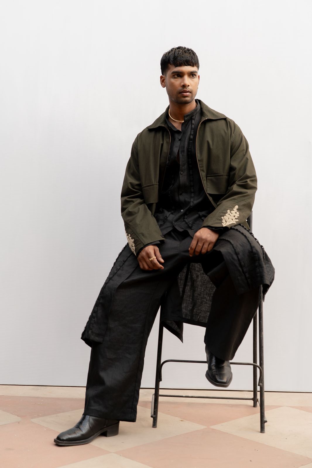 MAJOR - BLACK AND MILITARY GREEN - image 11