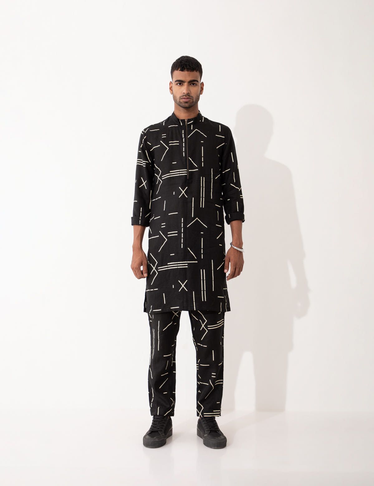 HAZEL CONTRA KURTA- BLACK - image 8