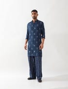 ZEPH STAMP KURTA SET - NAVY view 3