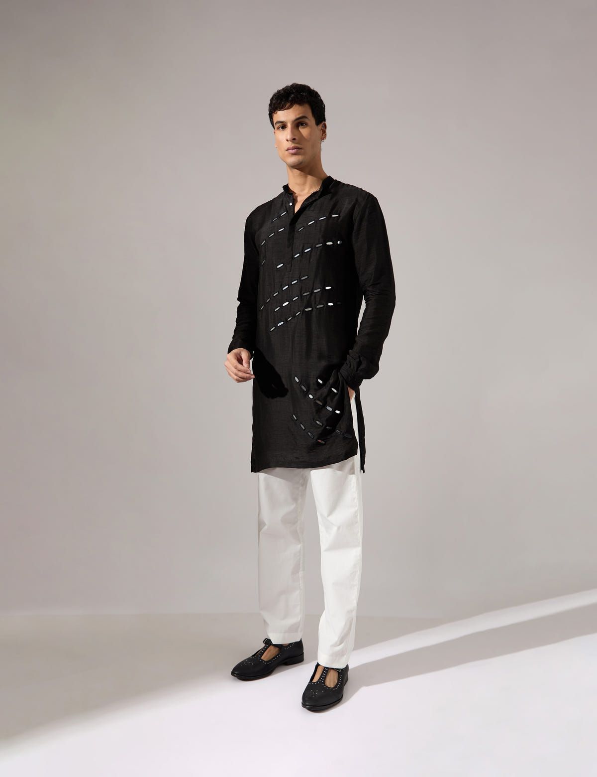 Jeremiah Hand Embroidered Kurta Set - Black - image 7